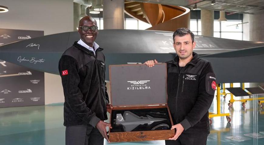 Senegal Hava Kuvvetleri Komutanından Baykara ziyaret