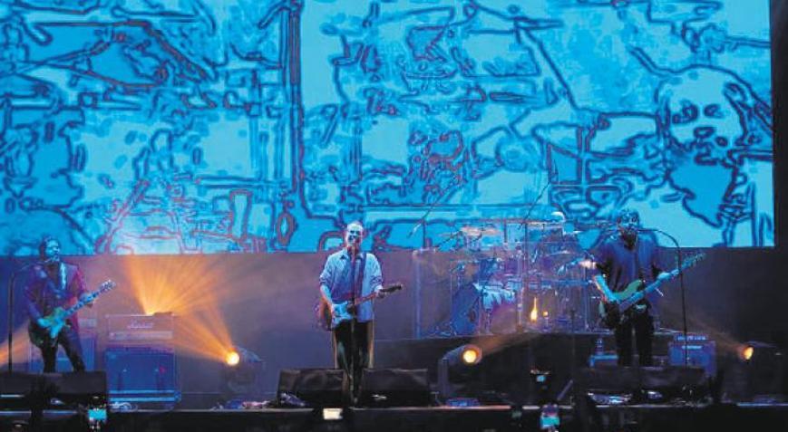 Mor ve Ötesi Alaçatı’yı mest etti