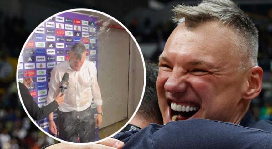 Fenerbahçe Bekoda Monaco zaferi sonrası çılgın kutlama Jasikevicius neye uğradığını şaşırdı