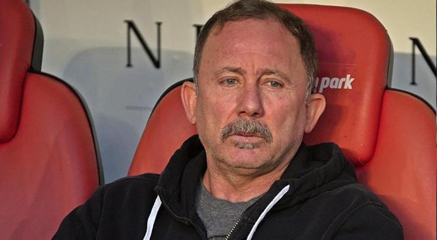 Sergen Yalçın, Antalyasporda dibi gördü Ayrılığı açıklamıştı