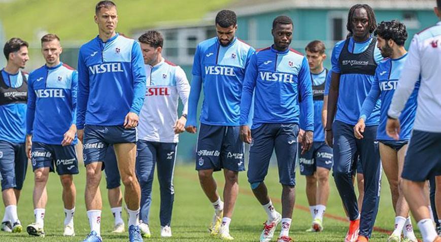 Trabzonspor kafilesi, İstanbula gitti