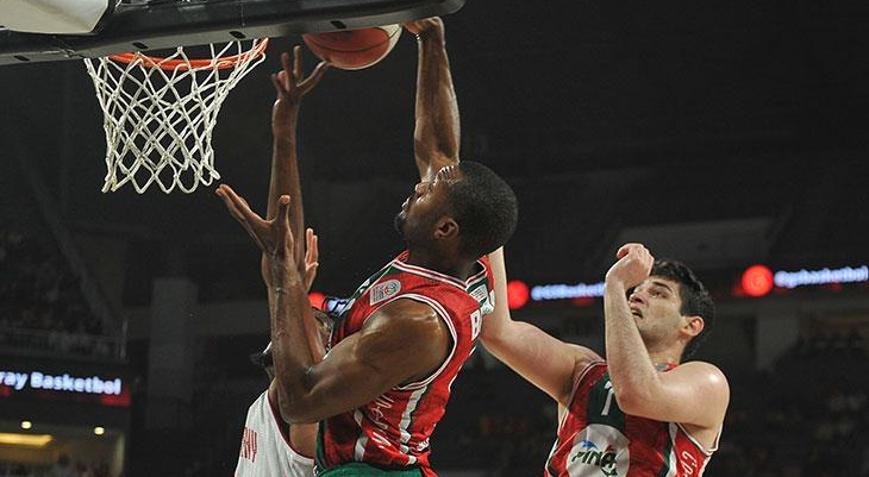 Pınar Karşıyaka seriyi son maça taşıdı