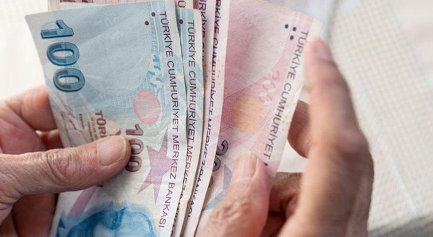 Çalışan annelere bakıcı desteği: 2 günde binlerce kişi başvurdu