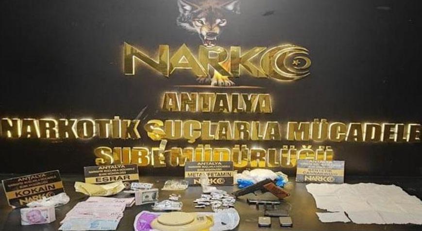 Antalyada zehir tacirlerine şafak operasyonu 99 kişi yakalandı