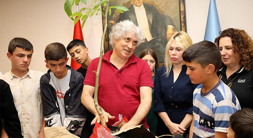 Profesör Özkandan kafa nakli açıklaması