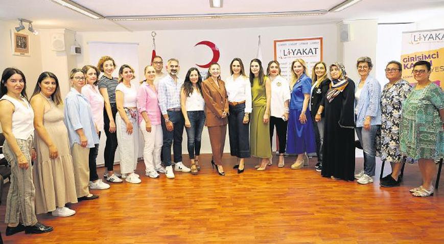 100. yılda 100 kadın girişimci