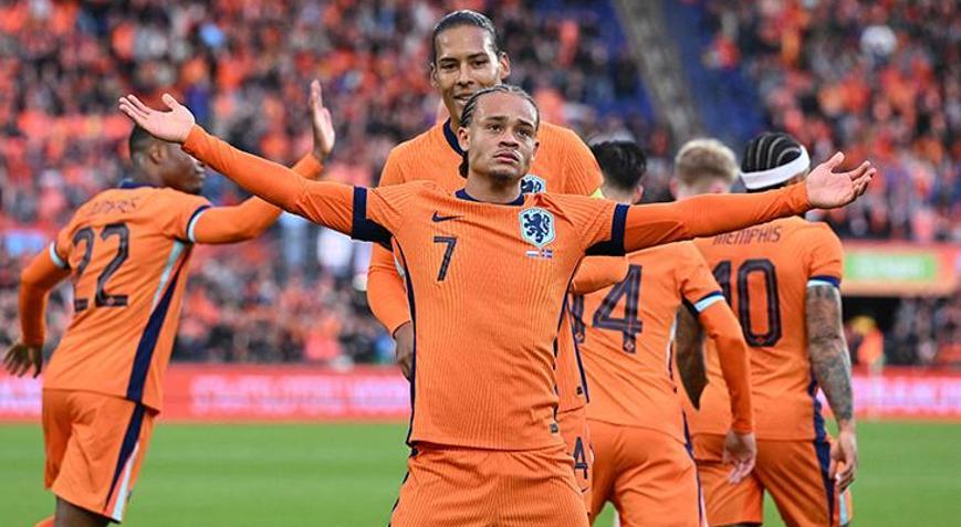 Hollanda, İzlanda karşısında farka koştu