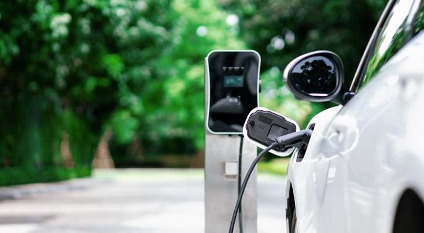 AB, Çinli elektrikli araçlara vergi uygulayacak