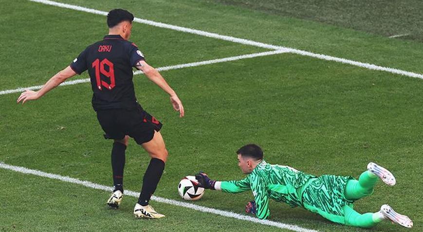 UEFAdan Mirlind Dakuya men cezası