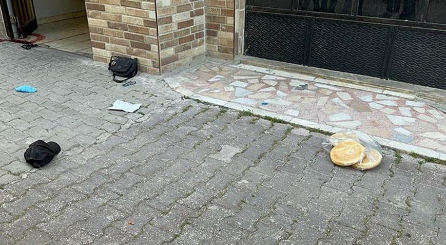 Konyada eski sevgili vahşeti 4 çocuk annesini apartman girişinde öldürdü