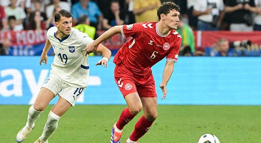 Danimarka beraberlikle turladı Sırbistan elendi