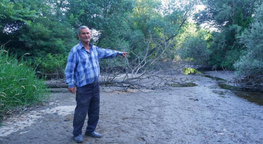 Kuraklığın en net fotoğrafı Balık tuttukları nehir kumsala dönüştü
