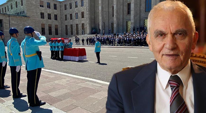 Yaşamını yitiren eski Dışişleri Bakanı Yakış için TBMMde tören