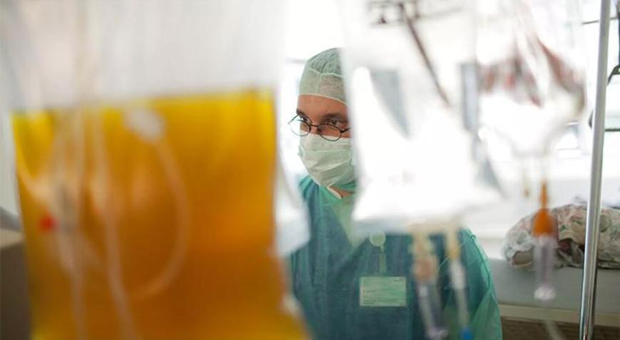 İngilterede devam eden koli basili salgınında bir kişi öldü