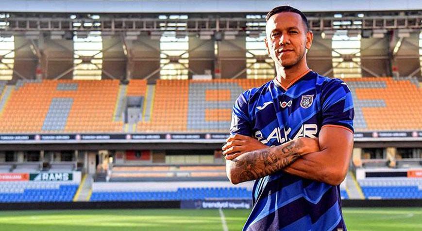Başakşehir, Josef de Souza ile yollarını ayırdı Resmen açıklandı