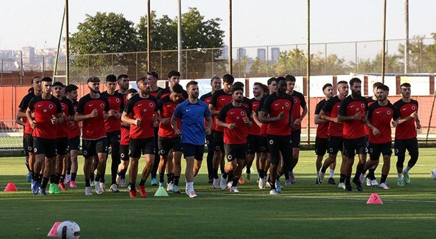 Gençlerbirliğinde yeni transferler sahaya indi