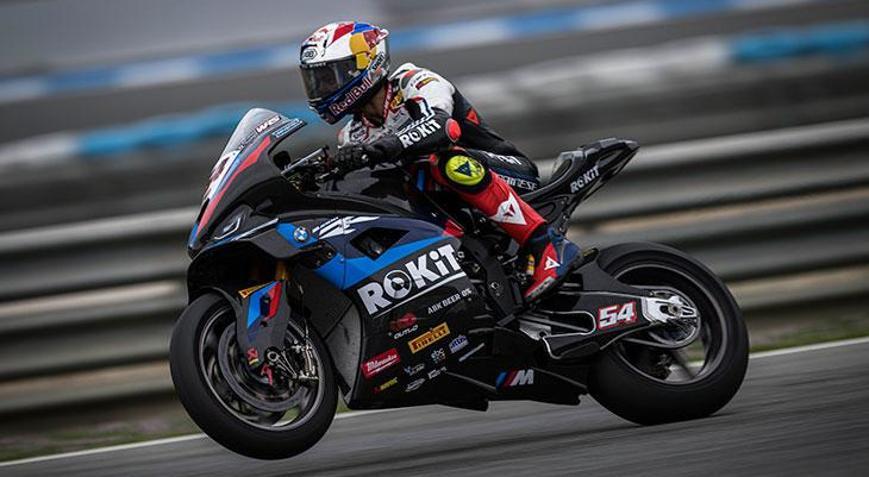 Lider Toprak Razgatlıoğlu, İngilterede piste çıkıyor