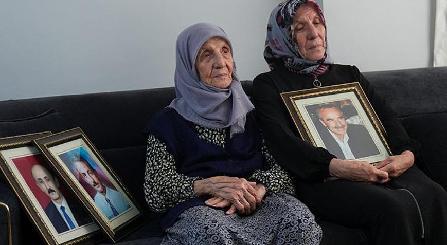 Aynı aileden 3 kahraman: Boynuna bağladığı bayrağı adli tıpta bile açamadılar