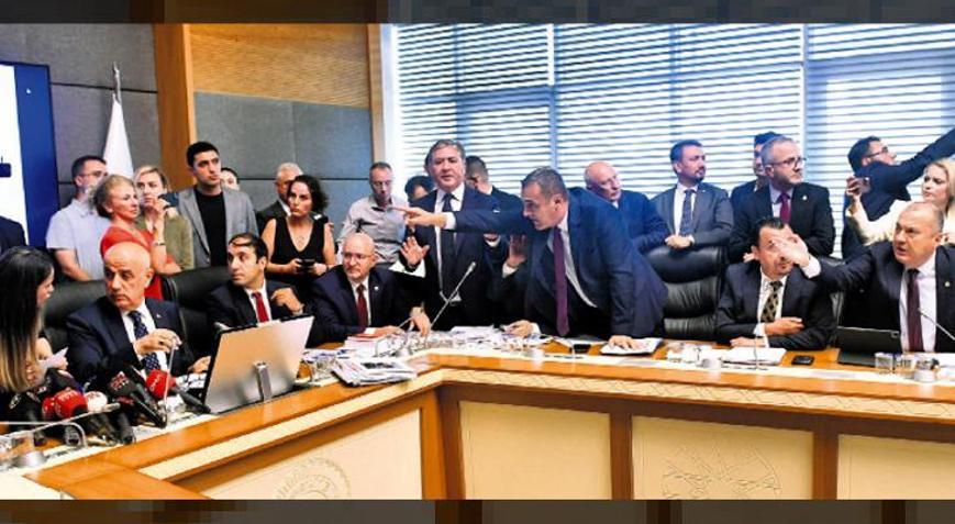 18 saatte 3 madde geçti Meclis komisyonu ‘sokak hayvanları yasa tasarısı’ için sabahladı