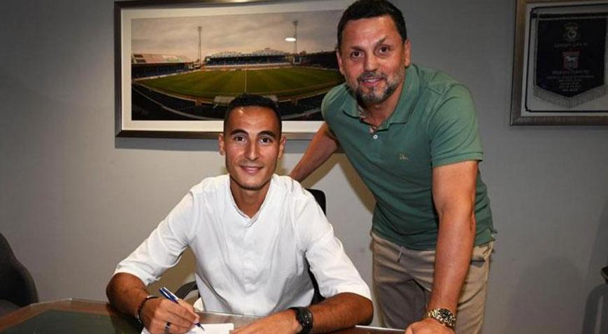 Anwar El Ghazi, Cardiff Citye imza attı