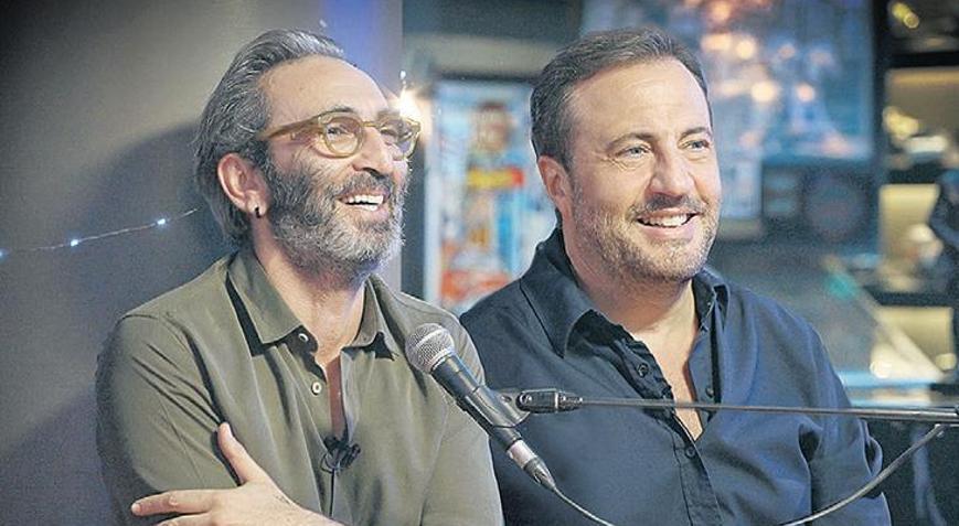 Fırat Tanış ‘Çok Akustik’te