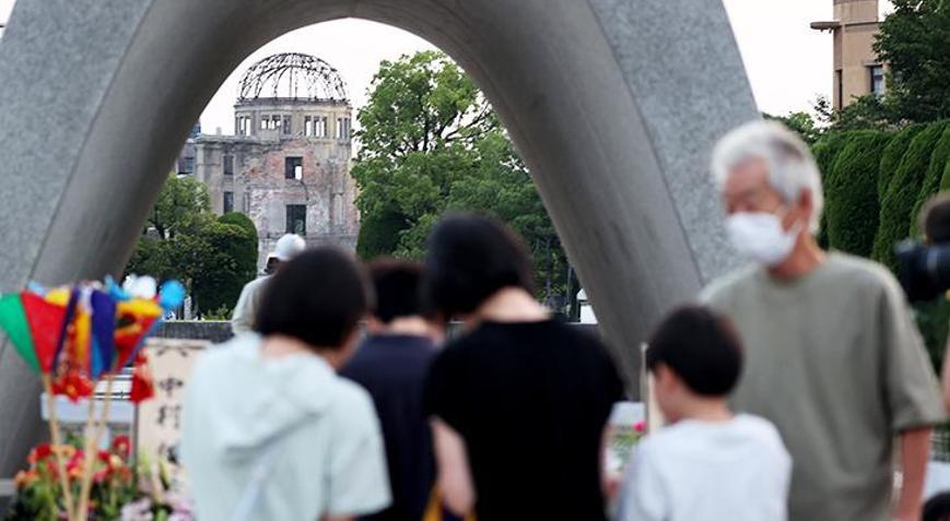 79 yıl önce atom bombası saldırısında hayatını kaybedenler Hiroşimada anıldı
