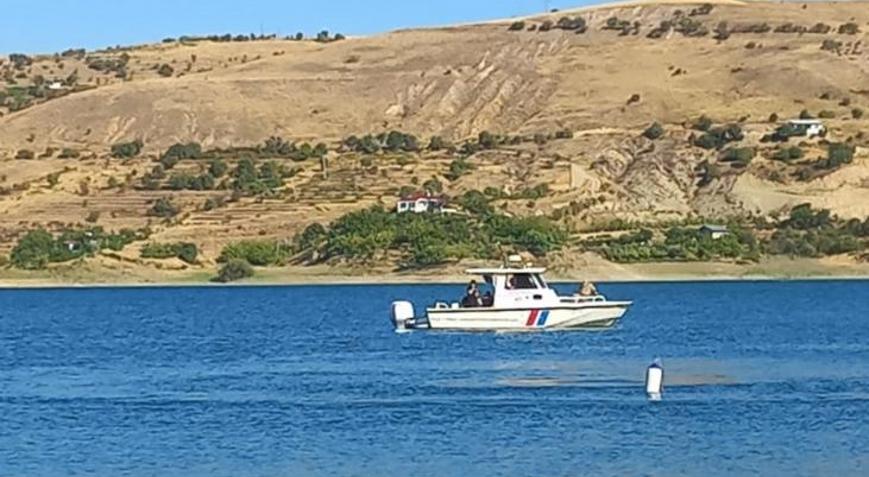 Serinlemek için baraj gölüne girdi 19 yaşındaki gençten acı haber geldi