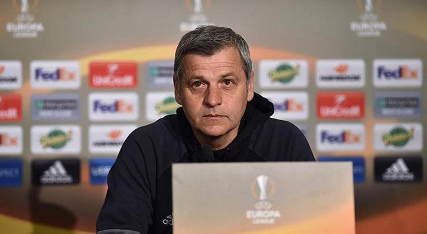 Fenerbahçenin rakip hocası Bruno Genesio basın toplantısına katılamadı
