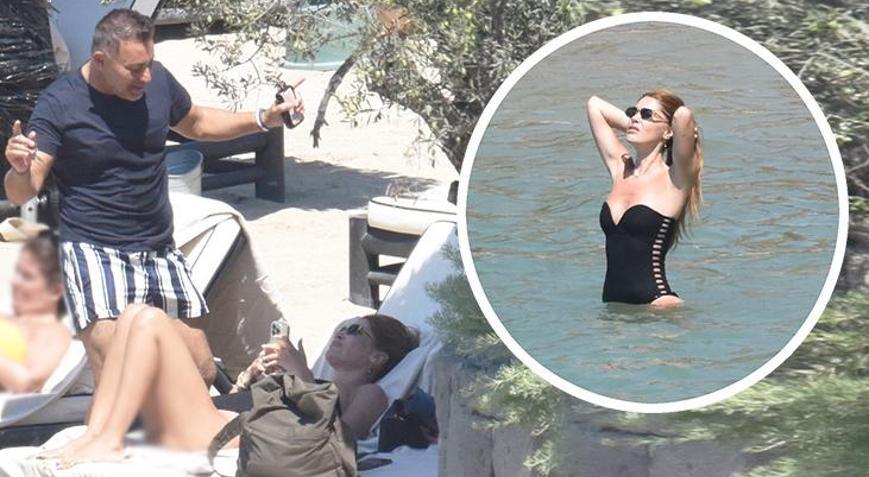 Plajda romantik anlar Mustafa Sandal, Melis Sütşurupun karşısında dans etti