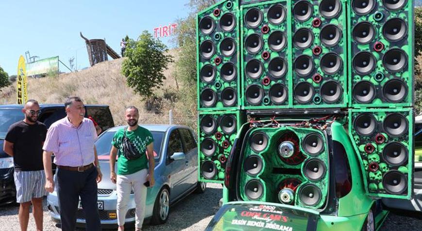 700 araçla Modifiye Fest Türkiyenin her yerinden gelen var...