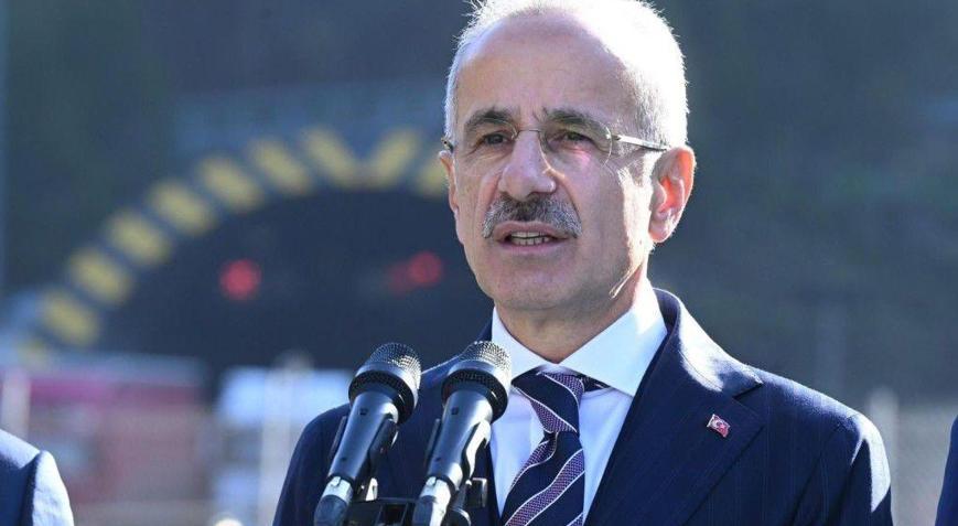 Bakan Uraloğlu güzel haberi açıkladı: Yol süresi 40 dakikadan 6 dakikaya düşüyor