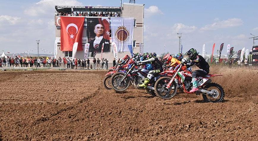MXGP Türkiyede ilk gün heyecanı sona erdi