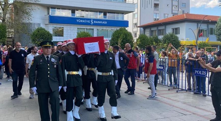 Şehit Uzman Çavuş Onur Çapan memleketi Ispartada son yolculuğuna uğurlandı