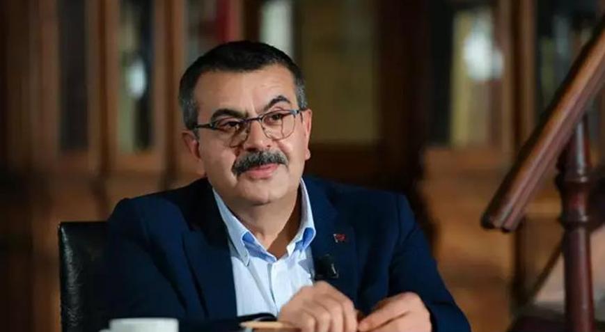 Milli Eğitim Bakanı Yusuf Tekin açıkladı Okullar kayıt ücreti istiyor mu