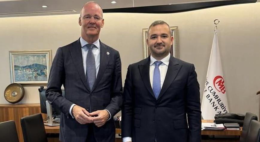 TCMB Başkanı Karahan, Hollanda Merkez Bankası Başkanı ile görüştü