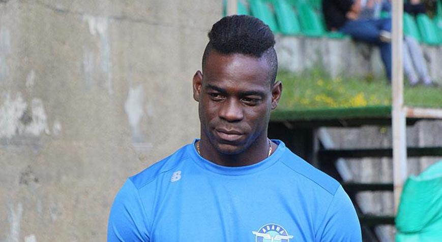 Mario Balotelli sürprizi Yeni adresi belli oldu