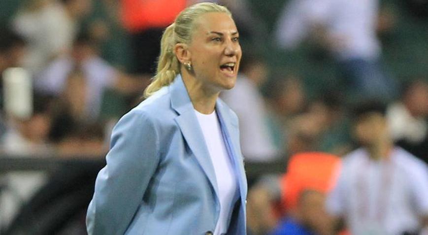 Necla Güngör Kıragası: Türk kadın futbol tarihinin en önemli periyodunu yaşıyoruz