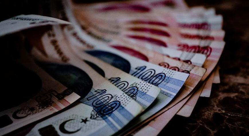 Milyonlarca çalışan 2025 asgari ücretin ne kadar olacağını merakla bekliyor: İşte masadaki ilk tahminler