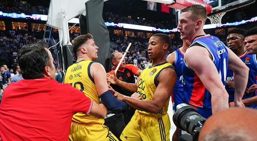 EuroLeagueden Fenerbahçe Beko ve Anadolu Efese kötü haber