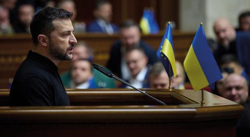 Zelenskiy: NATOnun daveti, Ukraynayı diplomatik olarak güçlendirecek