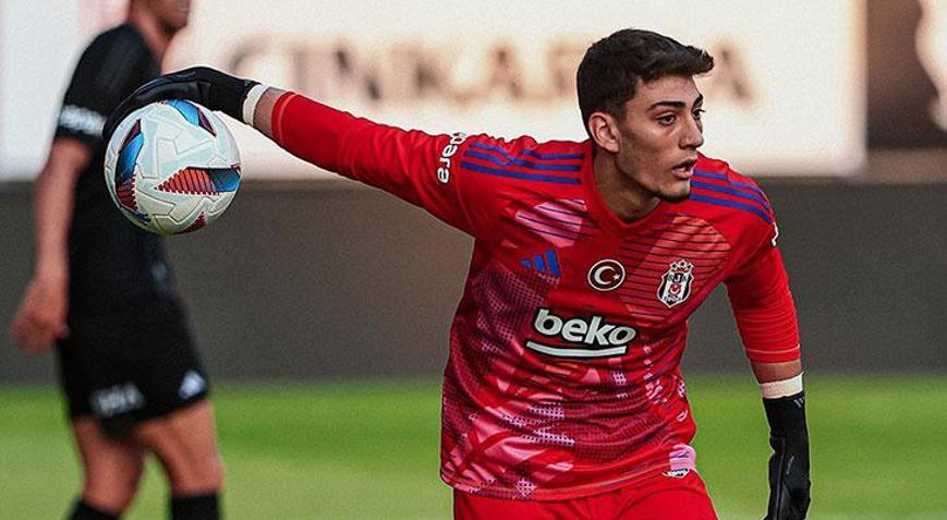 Beşiktaşta Ersin yoksa, Göktuğ var