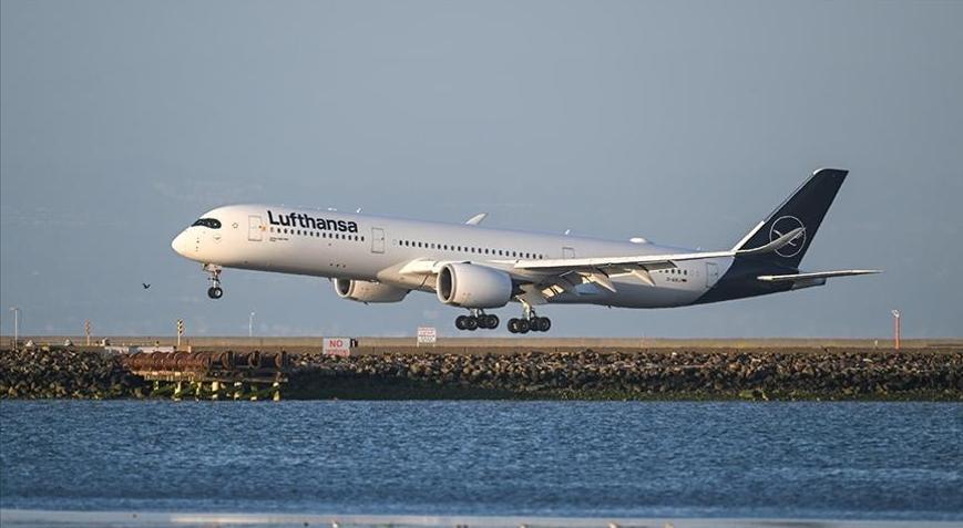 Lufthansa Grubu’nun karı düştü
