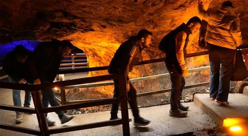 Doğal ağrı kesici Tarihi Sulu Mağara ziyaretçi akınına uğruyor