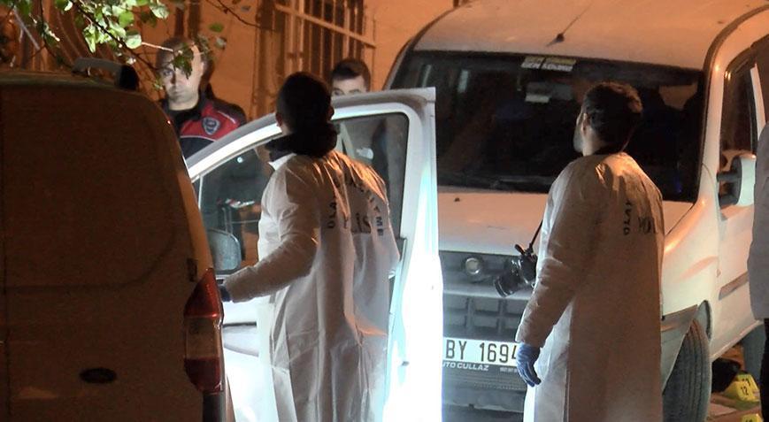 Esenyurtta hareketli gece Kardeşini öldürdü, kendini eve kilitledi