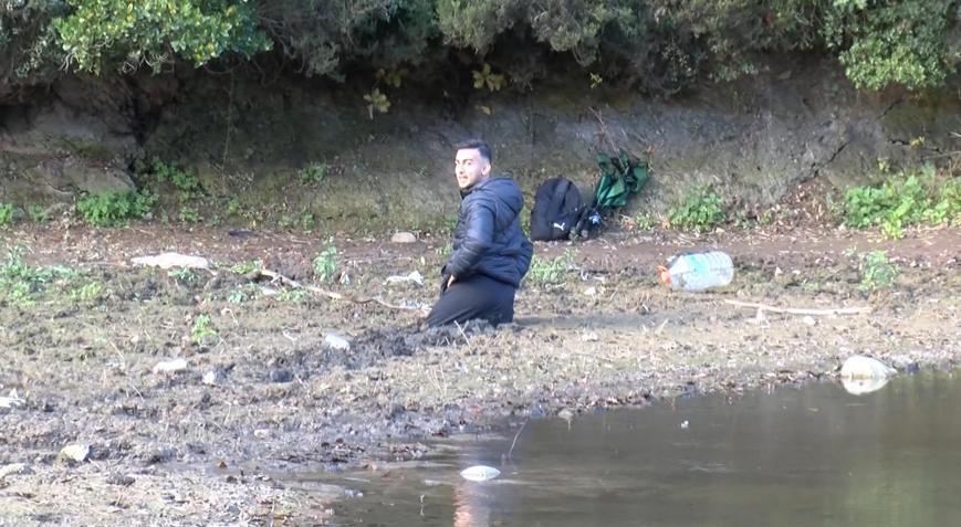 İstanbul - Sancaktepe’de balık tutarken bataklığa saplandı, itfaiye kurtardı