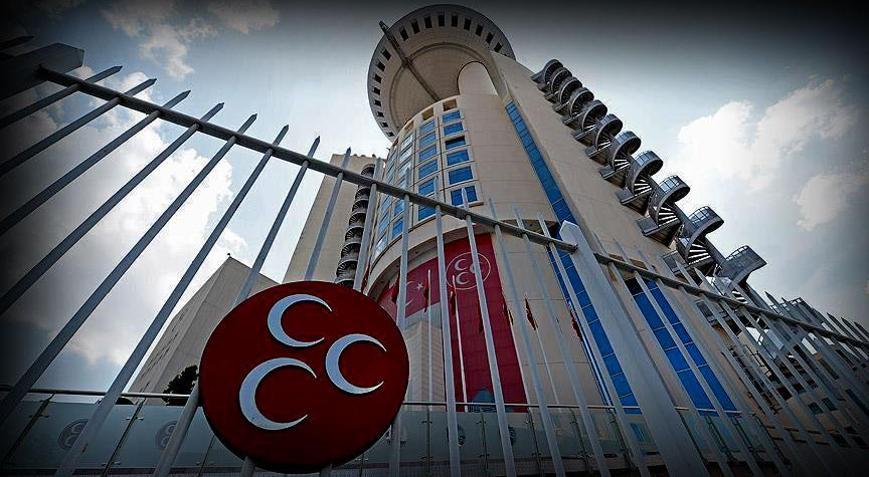 Semih Yalçın duyurdu MHPde 3 vekilin istifası kabul edildi