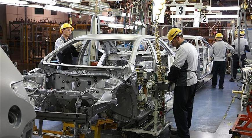 Sakarya, �retti�i 10 ara�tan 7'sini d�nyaya satt�