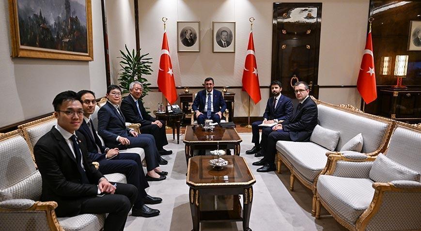 Cumhurbaşkanı Yardımcısı Yılmaz Singapur Ulusal Güvenlik Bakanını kabul etti