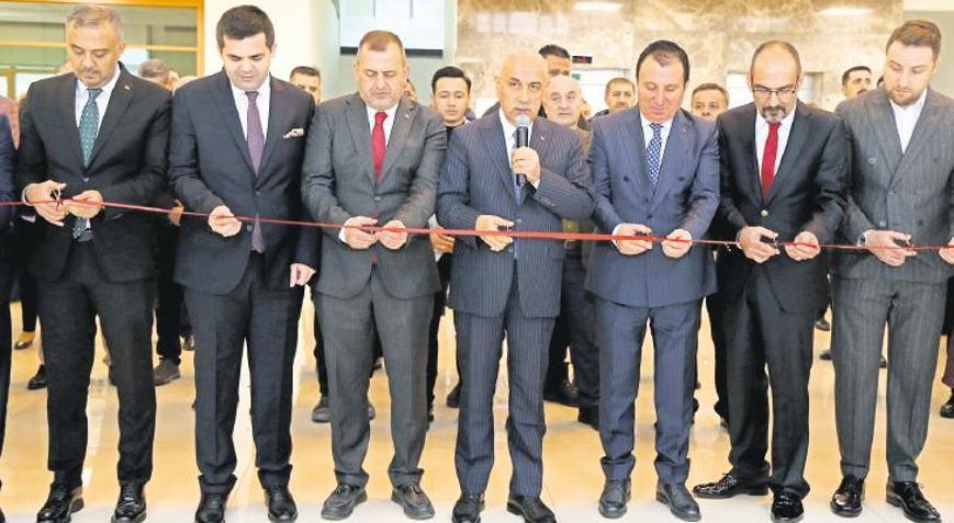 Kahramanmaraş’ın tarihi KMTSO’DA sergileniyor