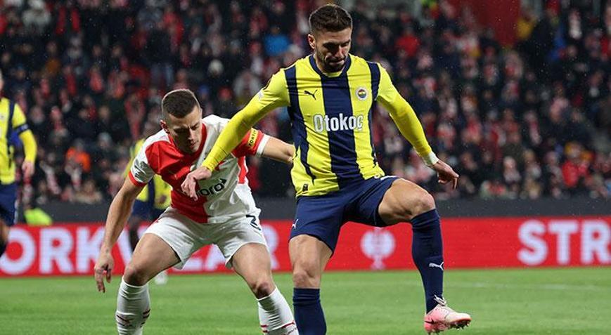 Slavia Prag galibiyeti sonrası Fenerbahçeli yıldıza profesör benzetmesi